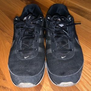 Women’s Nike gym shoes